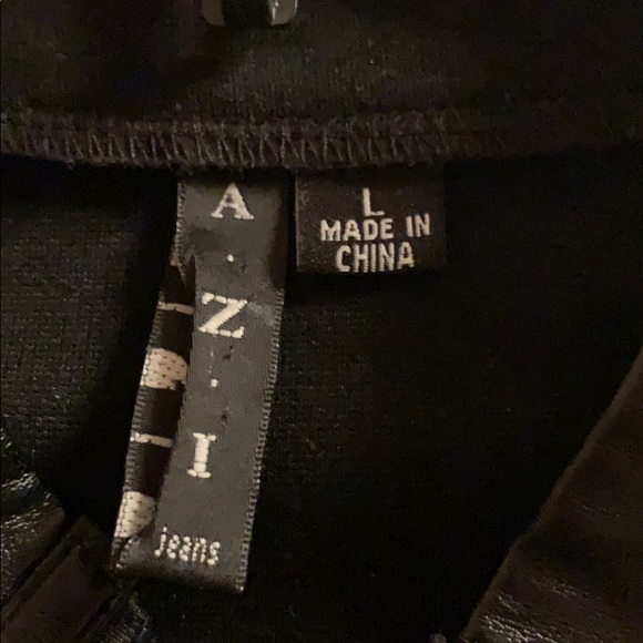 Black and faux leather jacket - Picture 5 of 5